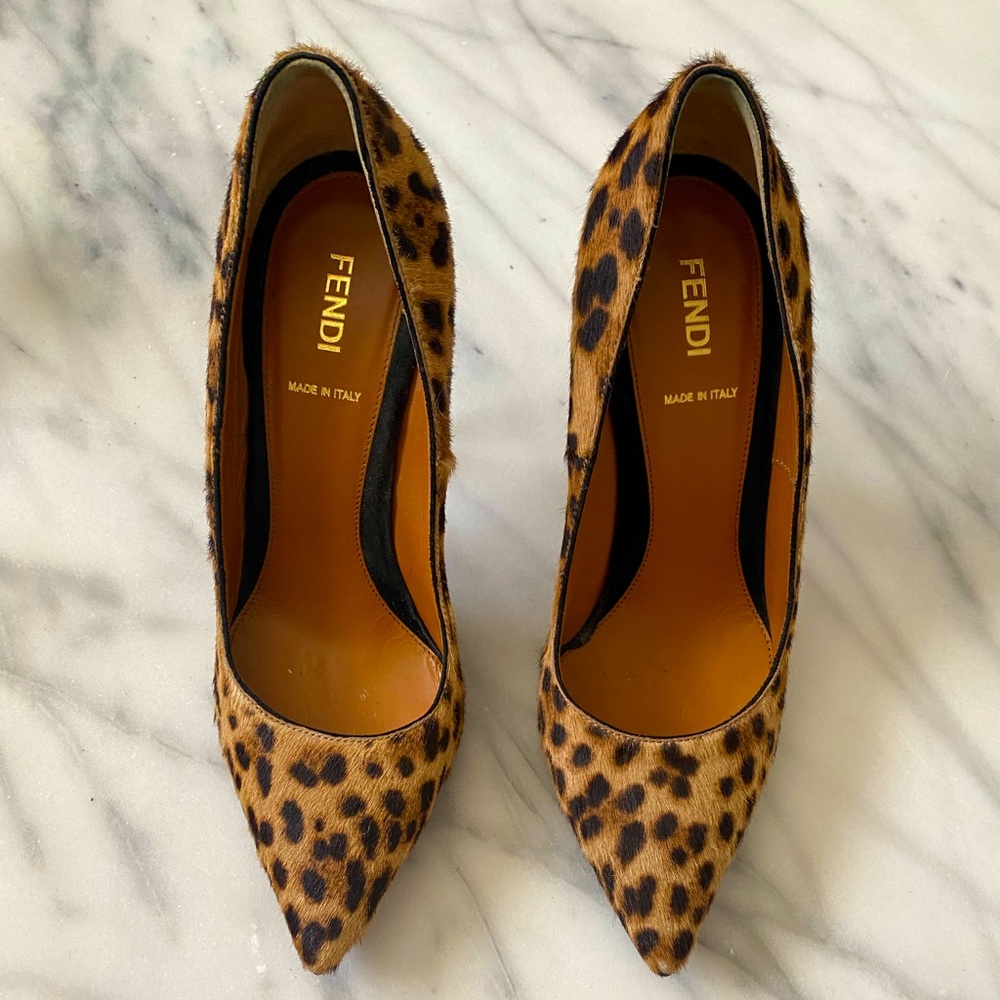 Fendi Leopard Print Pointed-Toe Heels - Brown & Black